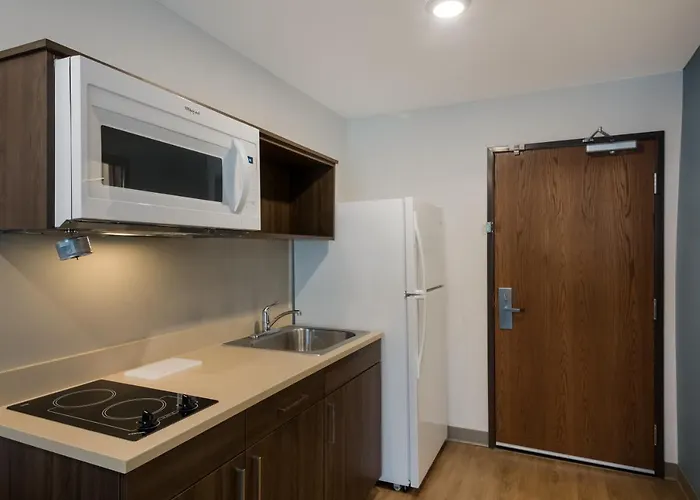 Woodspring Suites Austin Central