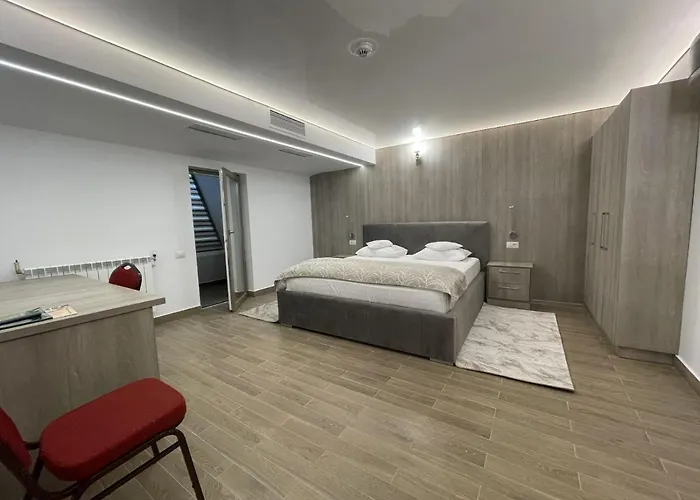 Hotel Mariko Inn
