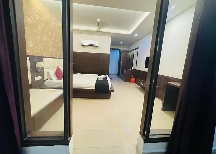Hotel Areeba By The Golden Taj Group & Hotels