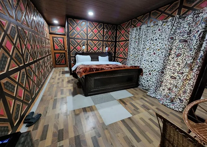 Hotel Mughal India