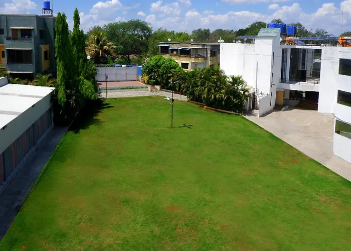 Hotel Kewal