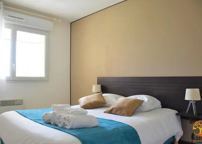 Adonis Grandcamp - Residence Les Isles De Sola