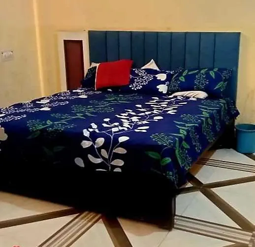 Oyo S.R. Hotel