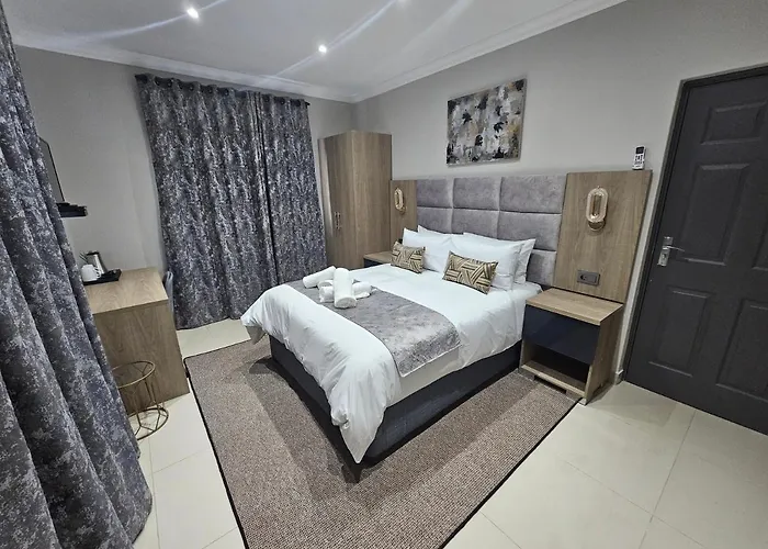 Luxe Musgrave Boutique Hotel