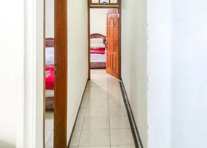 Villa Al Barokah Syariah Family Mitra Reddoorz Near Sarangan Lake