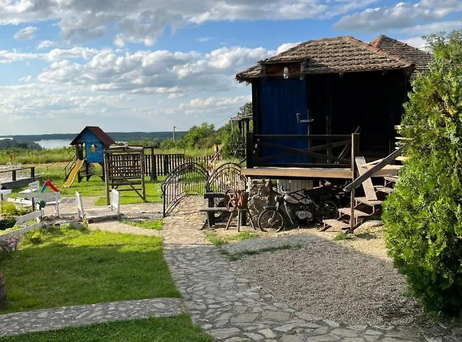 Etno Selo Markovi Konaci