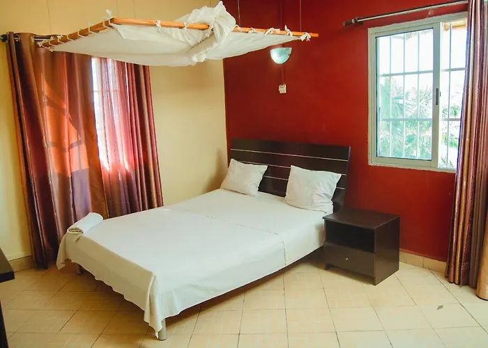 Salama Hotel Majunga
