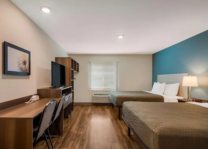 Woodspring Suites Inverness