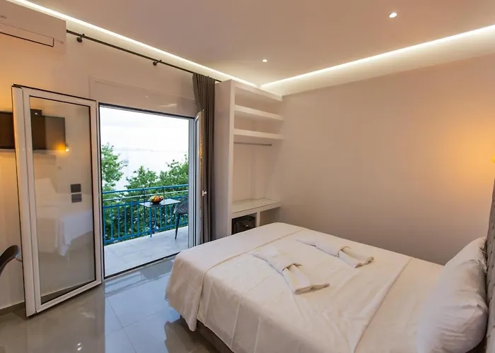 Zografos Rental Rooms