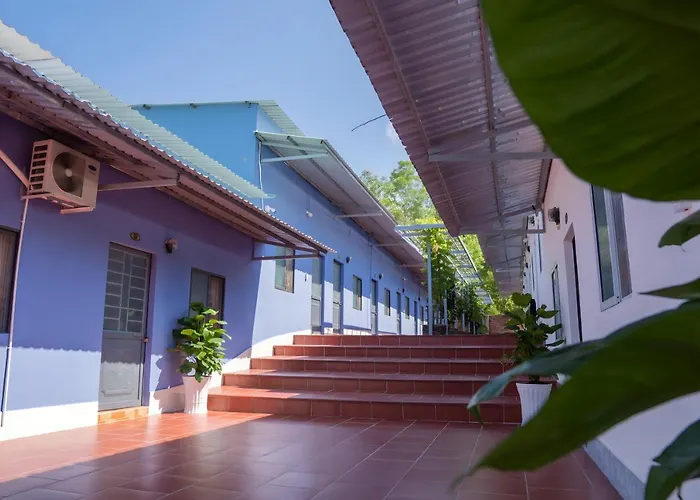 Nhà Nghỉ Vườn Oải Hương LAVENDER GARDEN GUEST HOUSE