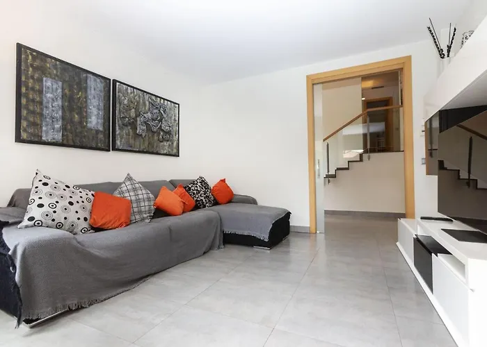 Holiday Home Volca By Interhome