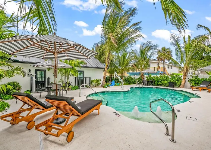 The Retreat At Anna Maria Island Inn