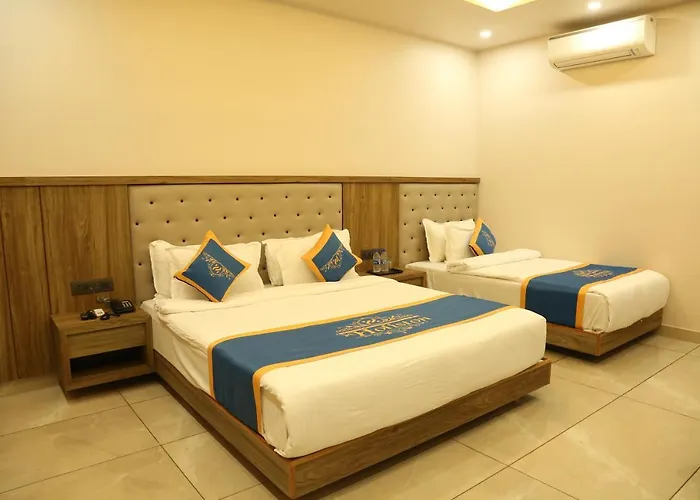 Hotel Holiston