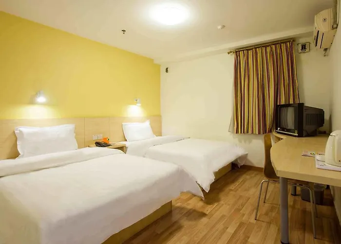 7Days Inn Luoyang Zhongzhou Road Hall Of Enlightened Rule