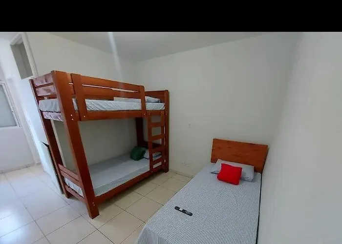 Udi Hostel Hospedaria Economica