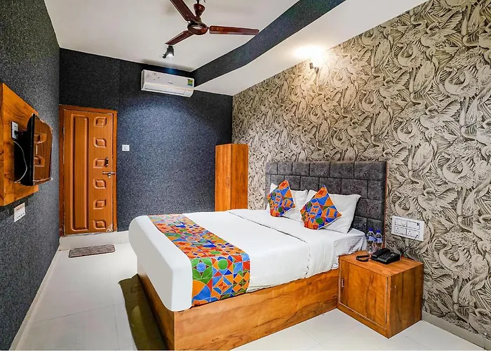 Fabhotel The Life, Surat Airport