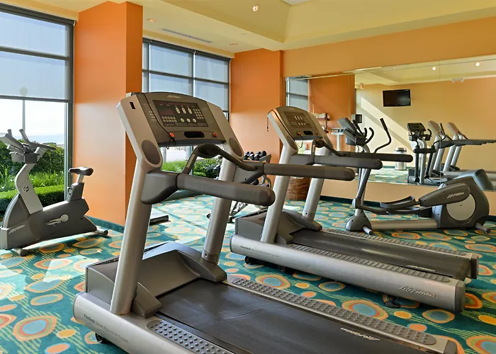 Holiday Inn Express & Suites Va Beach Oceanfront By Ihg