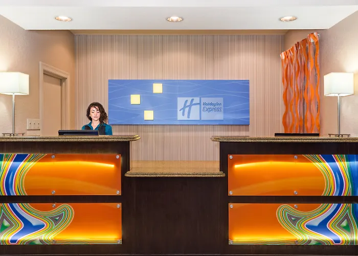 Holiday Inn Express & Suites Lakeland North I-4 By Ihg
