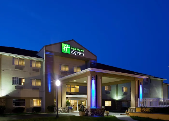 Holiday Inn Express Hotel & Suites-Saint Joseph By Ihg