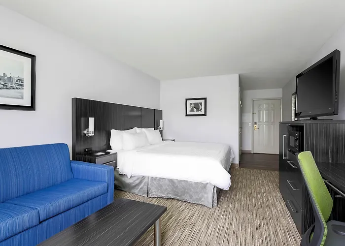 Holiday Inn Express Lancaster By Ihg