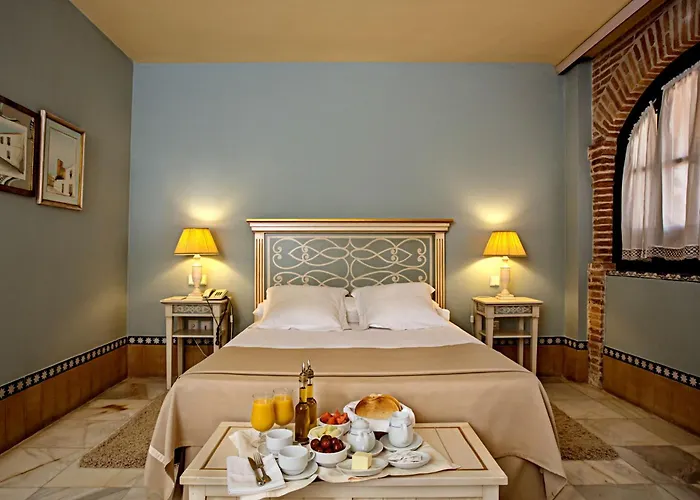 Hotel Alcazar De La Reina
