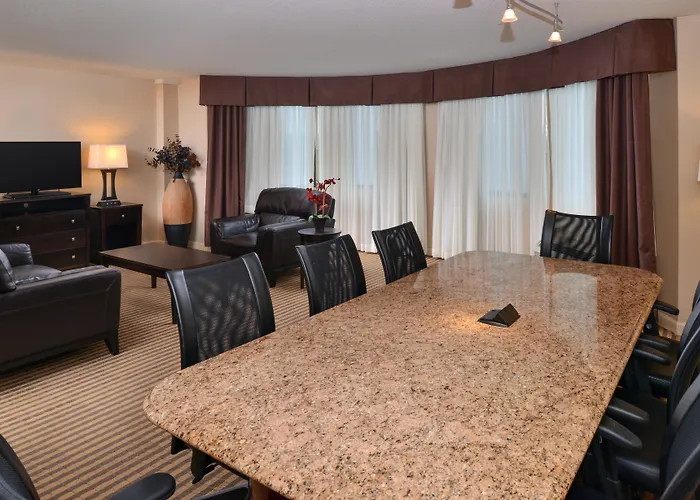 Doubletree By Hilton Charlotte City Center