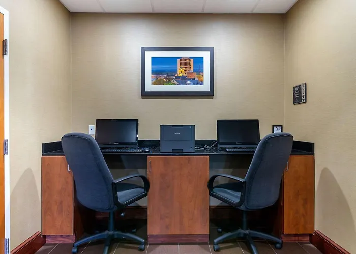 Comfort Inn & Suites Macon West