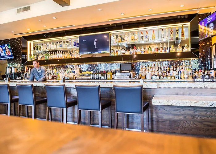 Juniper Hotel Cupertino, Curio Collection by Hilton