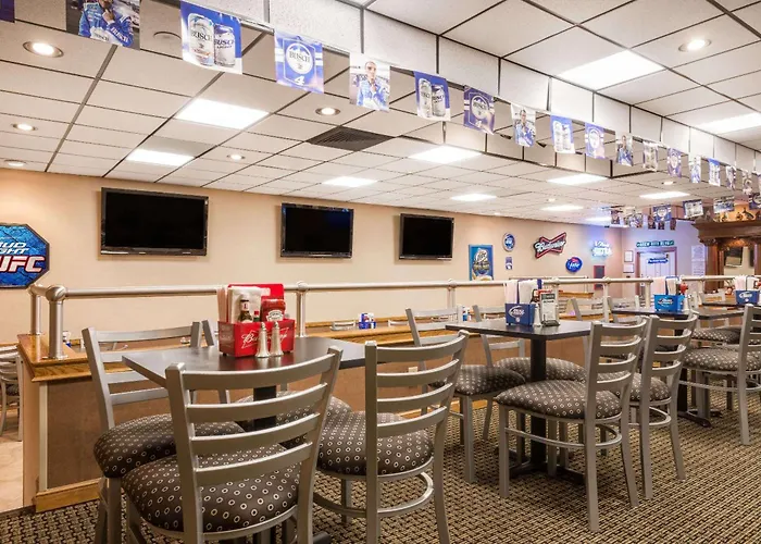 Ramada By Wyndham Paintsville Hotel & Conference Center