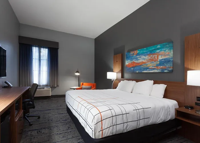 Sleep Inn & Suites St Petersburg Gateway