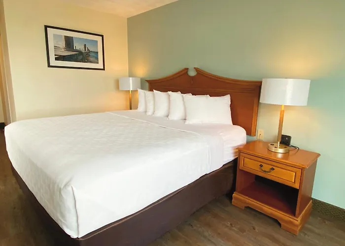 Atlantic Beach Hotel Newport