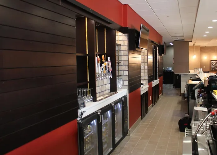 Holiday Inn Salina By Ihg