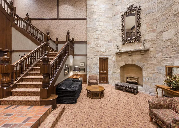 Holiday Inn At Six Flags Saint Louis By Ihg
