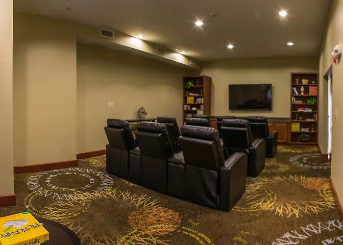 Staybridge Suites Schererville By Ihg