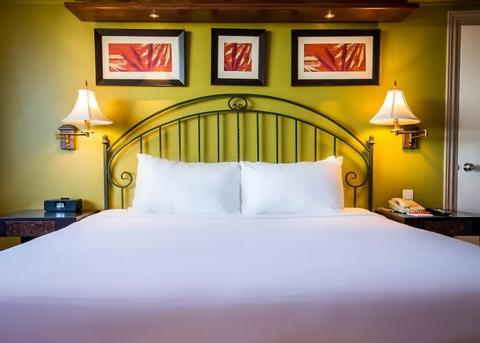 Kapok Hotel