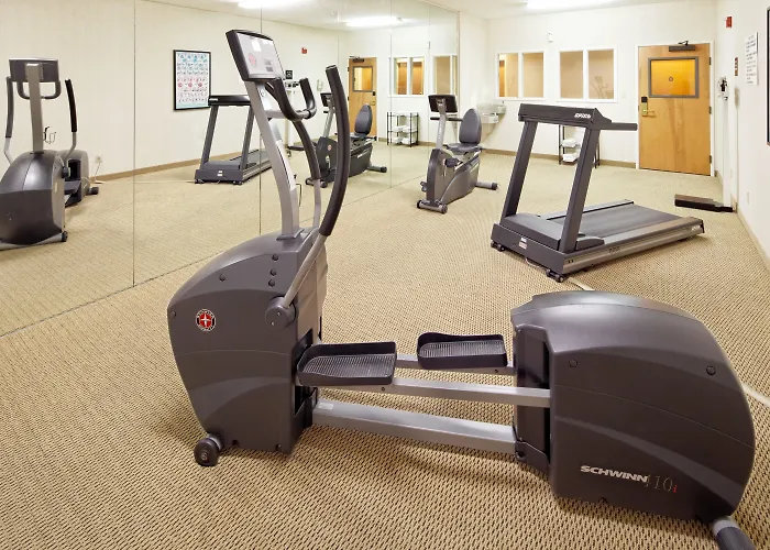 Holiday Inn Express & Suites Lancaster By Ihg