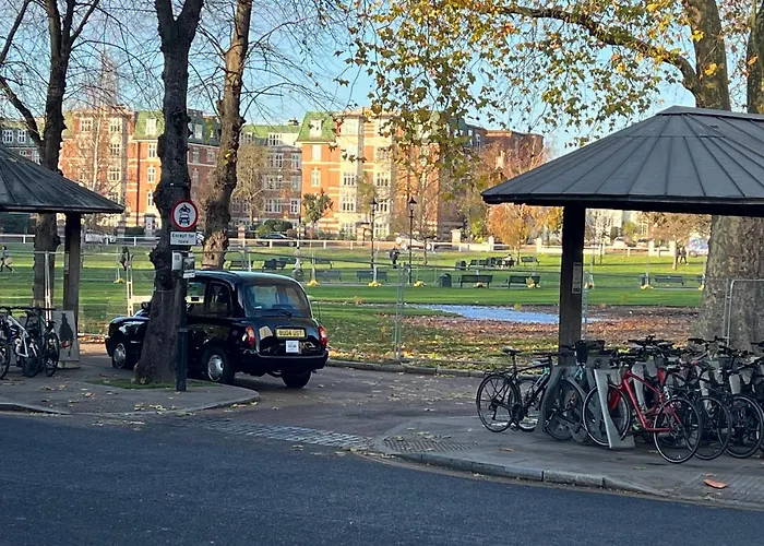 Belvue Serviced Apartment - Ealing Broadway