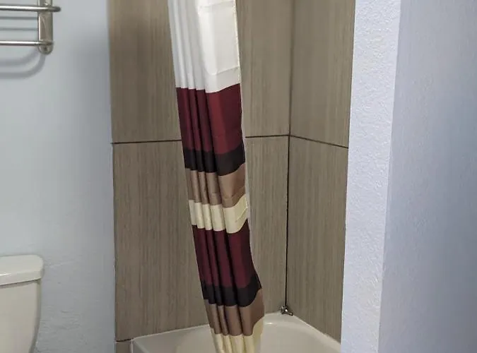 Budget Inn Alexandria