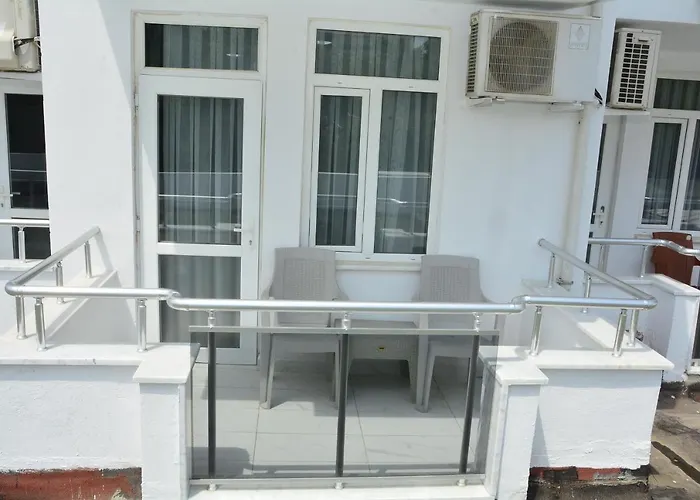 Rafael Hotel