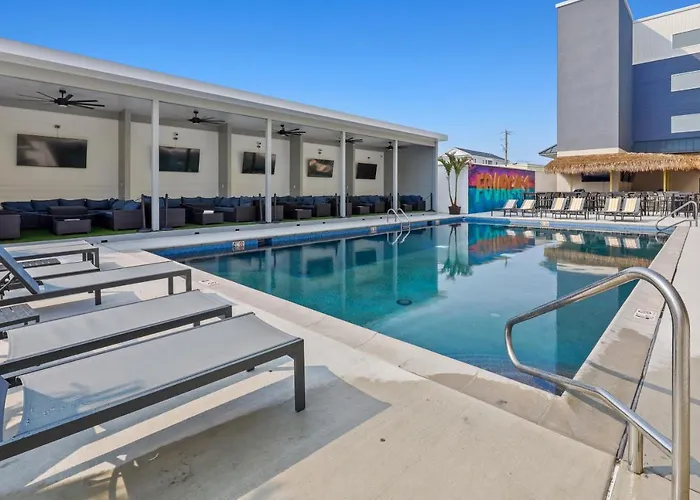 Seaport Suites