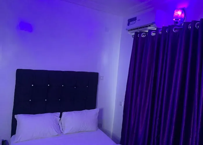 Bamod Hotel And Suites