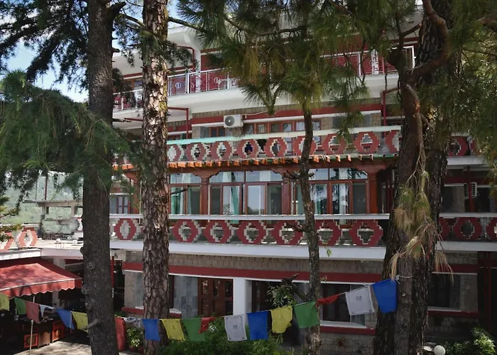 Chonor House