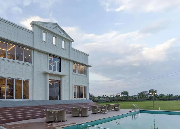 Nanded Boutique Retreat