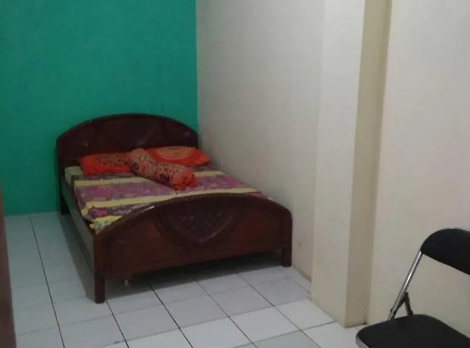 Capital O 92080 Green Home Stay