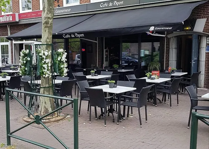 Hotel Cafe De Sport