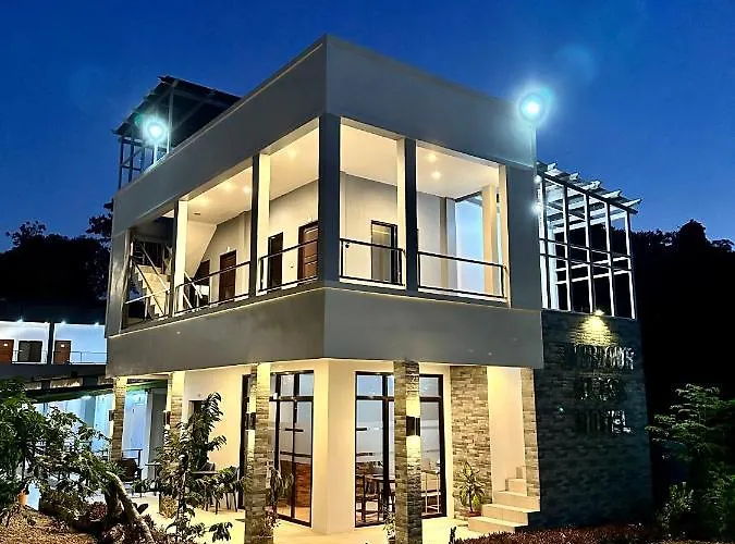 Harbour Bliss Hotel