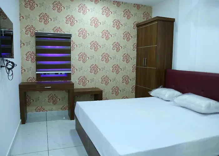 Kurianplackal Residency