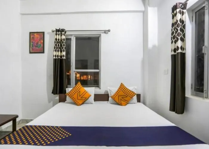 Goroomgo Shiv Ganga Guest House Varanasi - Excellent Customer Choice -Best Seller