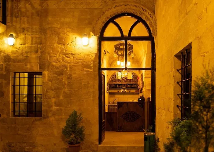 Zerzevan Hotel