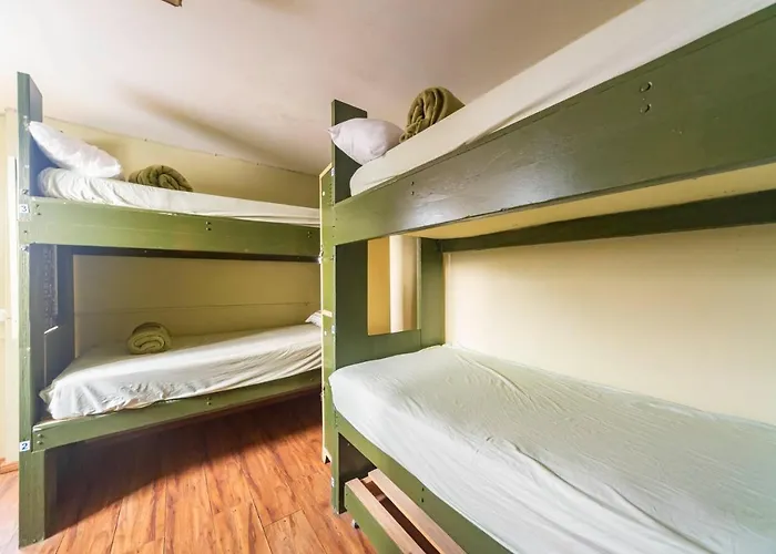 Hostel Multiverso